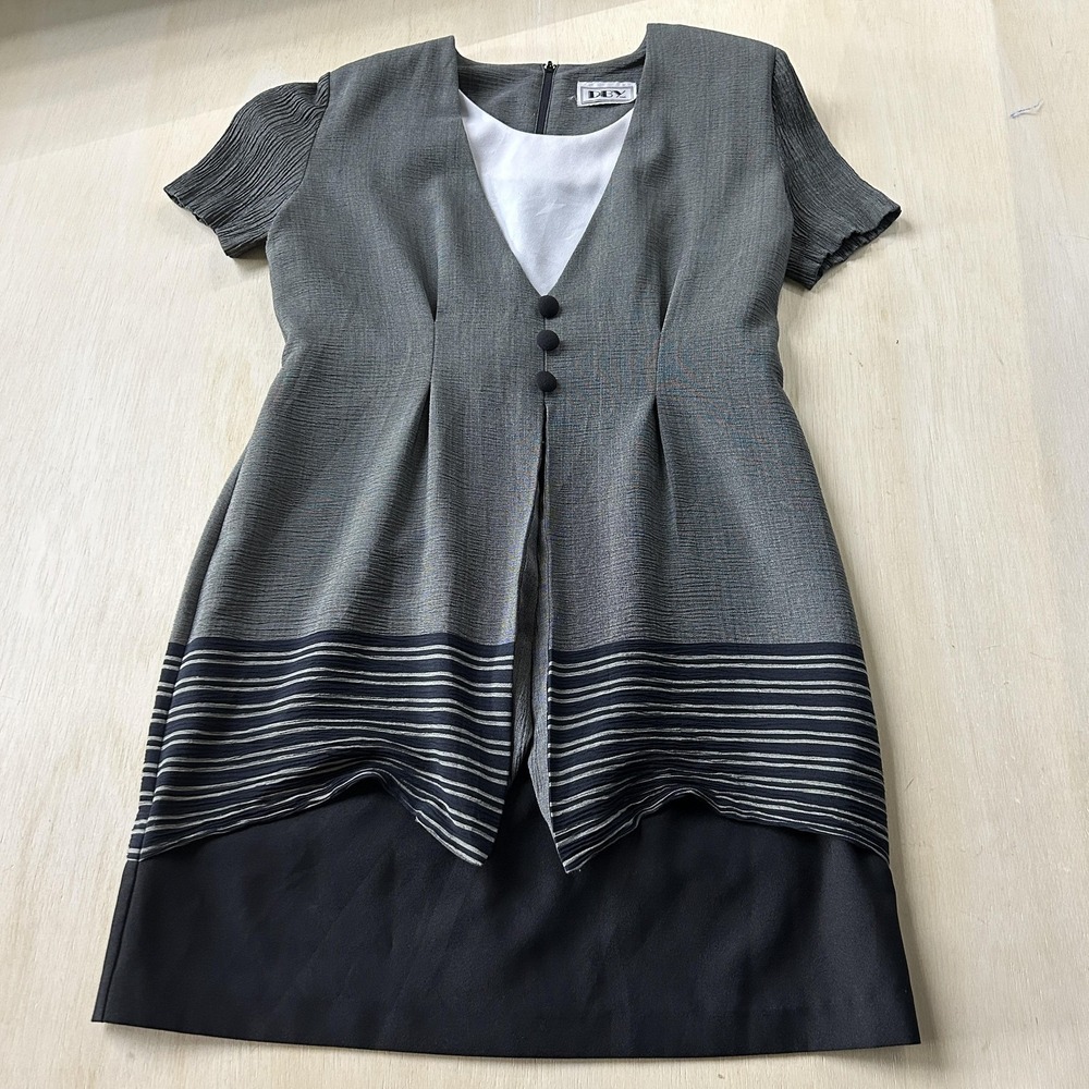 Vintage DBY Ltd. Dress Womens M Gray Striped Short Sleeve Sheath Knee Length